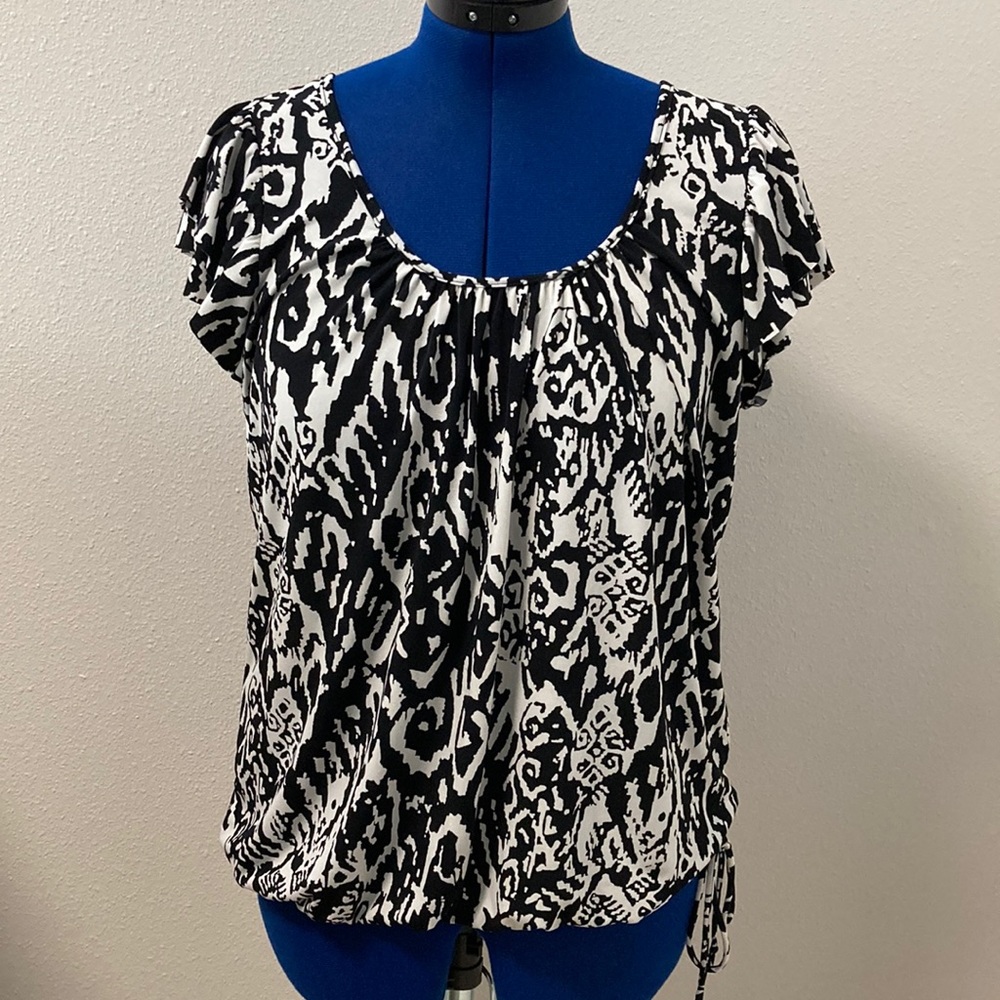 FINAL MARKDOWN-valerie bertinelli poly,spandex top, size XL (2 for $15 sale)